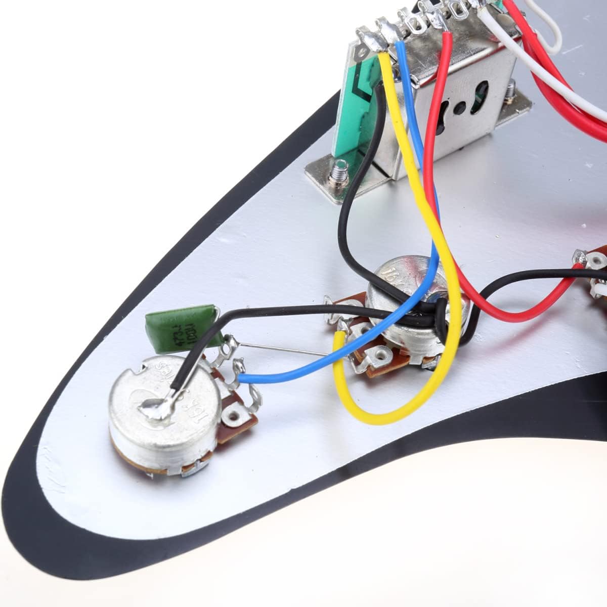 Musiclily SSH Prewired Strat Loaded Pickguard with Single Humbucker Pickups Set for Fender Stratocaster Electric Guitar,3Ply Black - Image 4