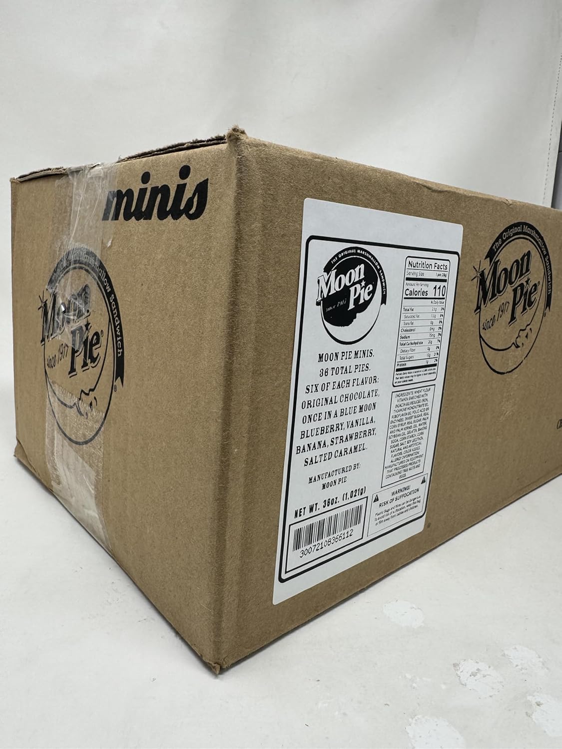 Moon Pie Minis 36 Pack. 6 Pies of Each: Original, Once in a Blue Moon Blueberry, Vanilla, Banana, Strawberry, Salted Caramel. 1oz. Snack Pies Individually Wrapped. - Image 6