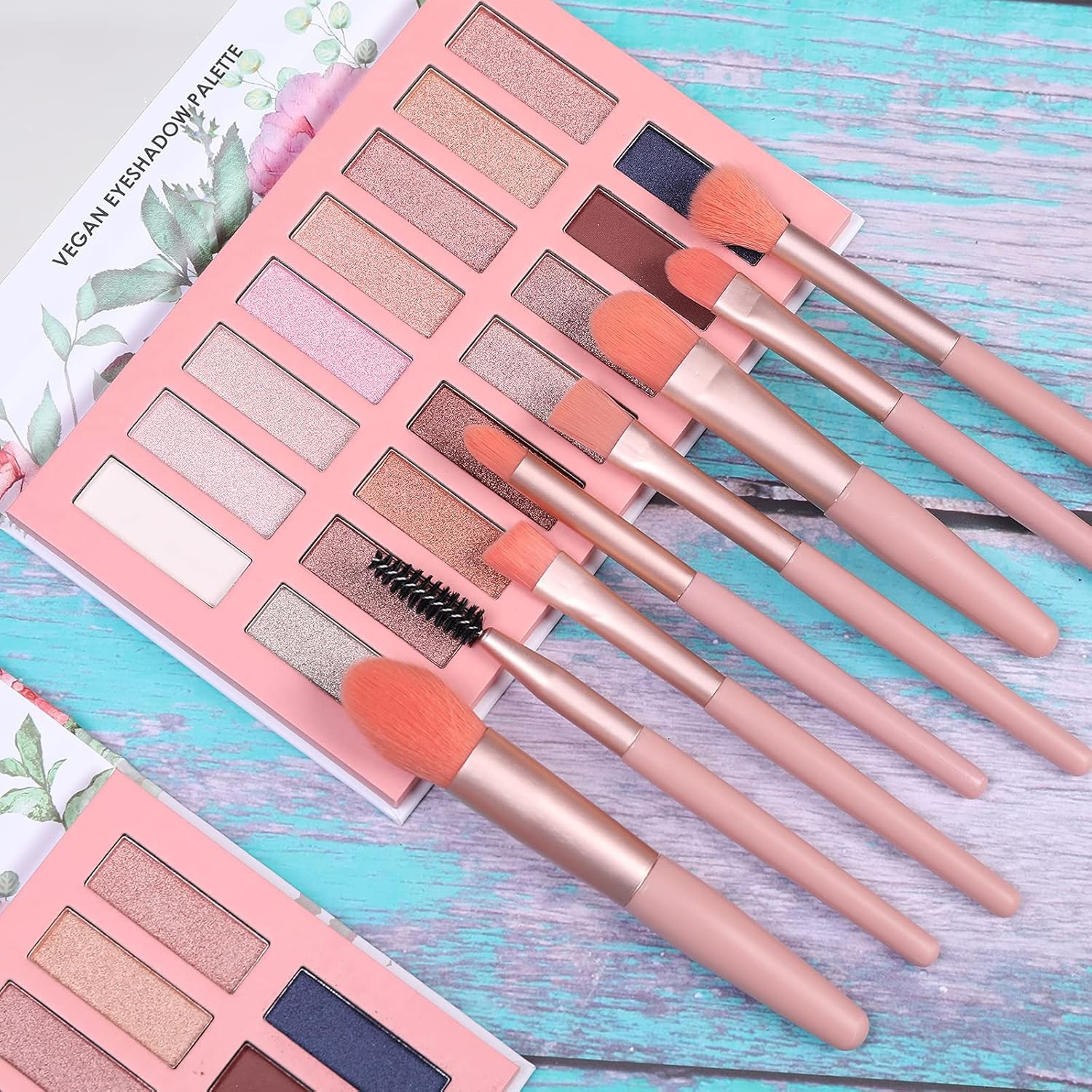 Vegan Organic Eyeshadow Palette - 16 Colors Highly Pigmented Metallic Colorful Long Lasting Nude Shimmer - Image 7