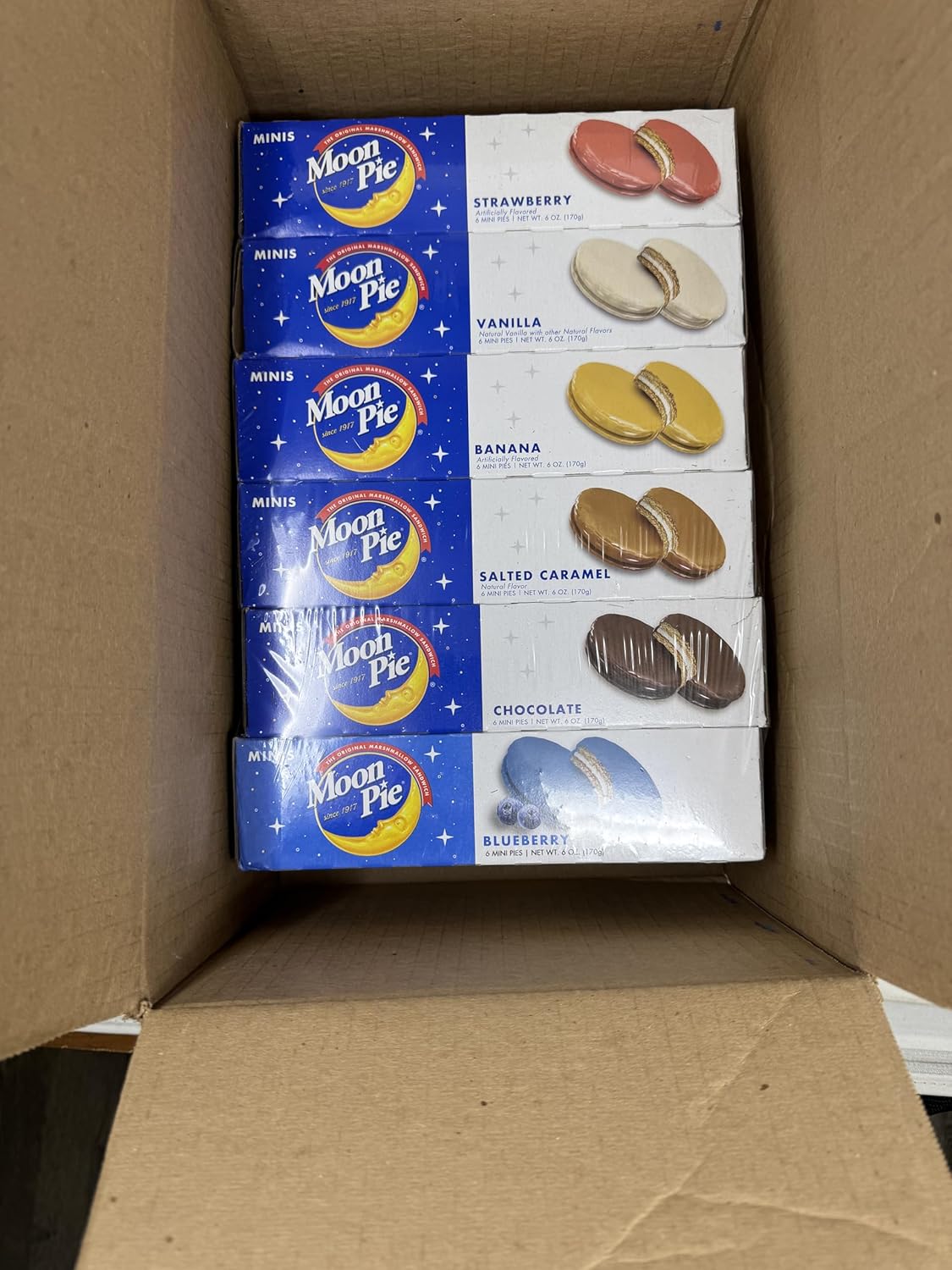 Moon Pie Minis 36 Pack. 6 Pies of Each: Original, Once in a Blue Moon Blueberry, Vanilla, Banana, Strawberry, Salted Caramel. 1oz. Snack Pies Individually Wrapped. - Image 7