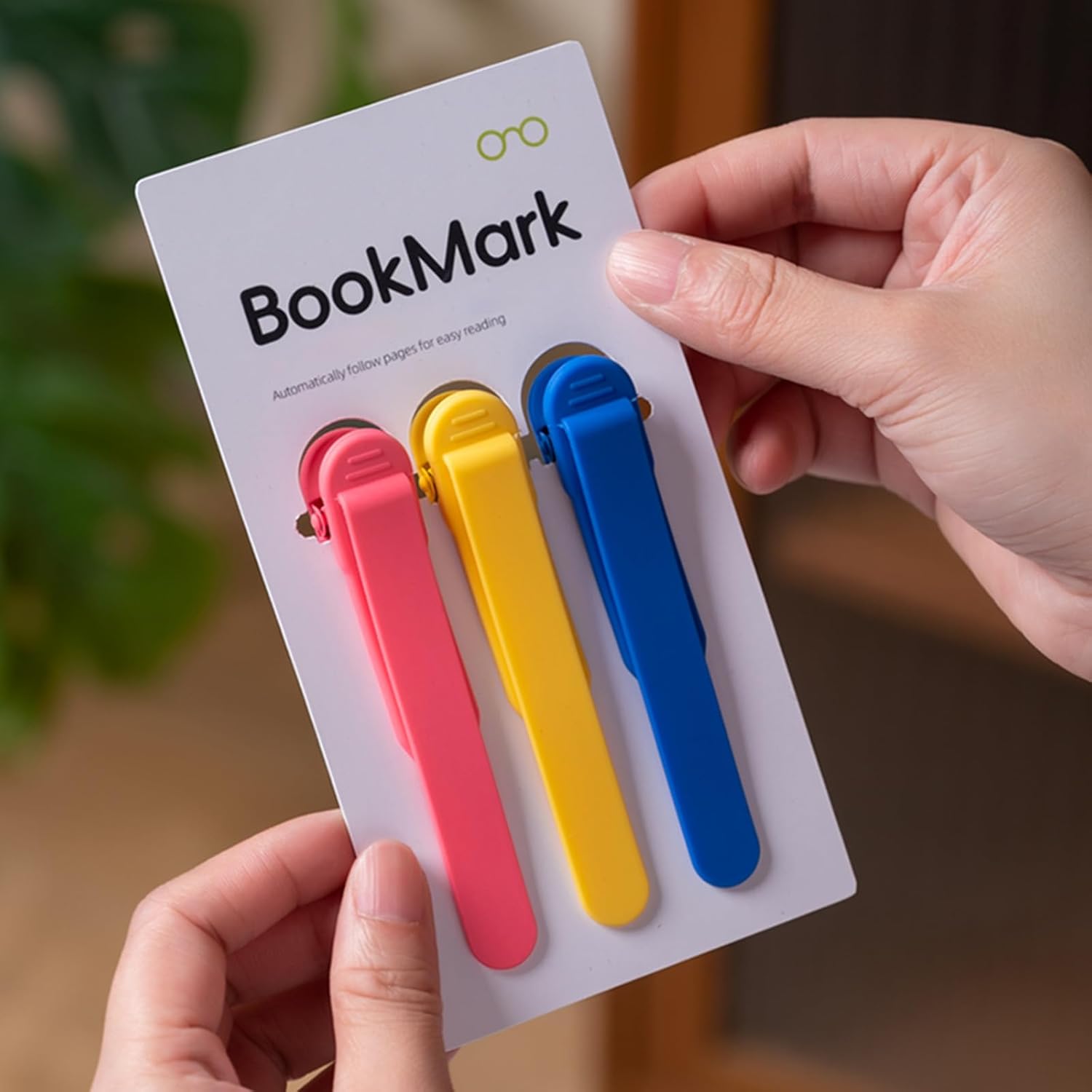 3Pcs Automatic Bookmark, Silicone Smart Book Marks for Reading Women, Men, Kids,Cute Unique Book Markers Bookmark Clip Reading Accessories Gifts for Book Lovers (1 Yellow+1 Red+1 Blue) - Image 8