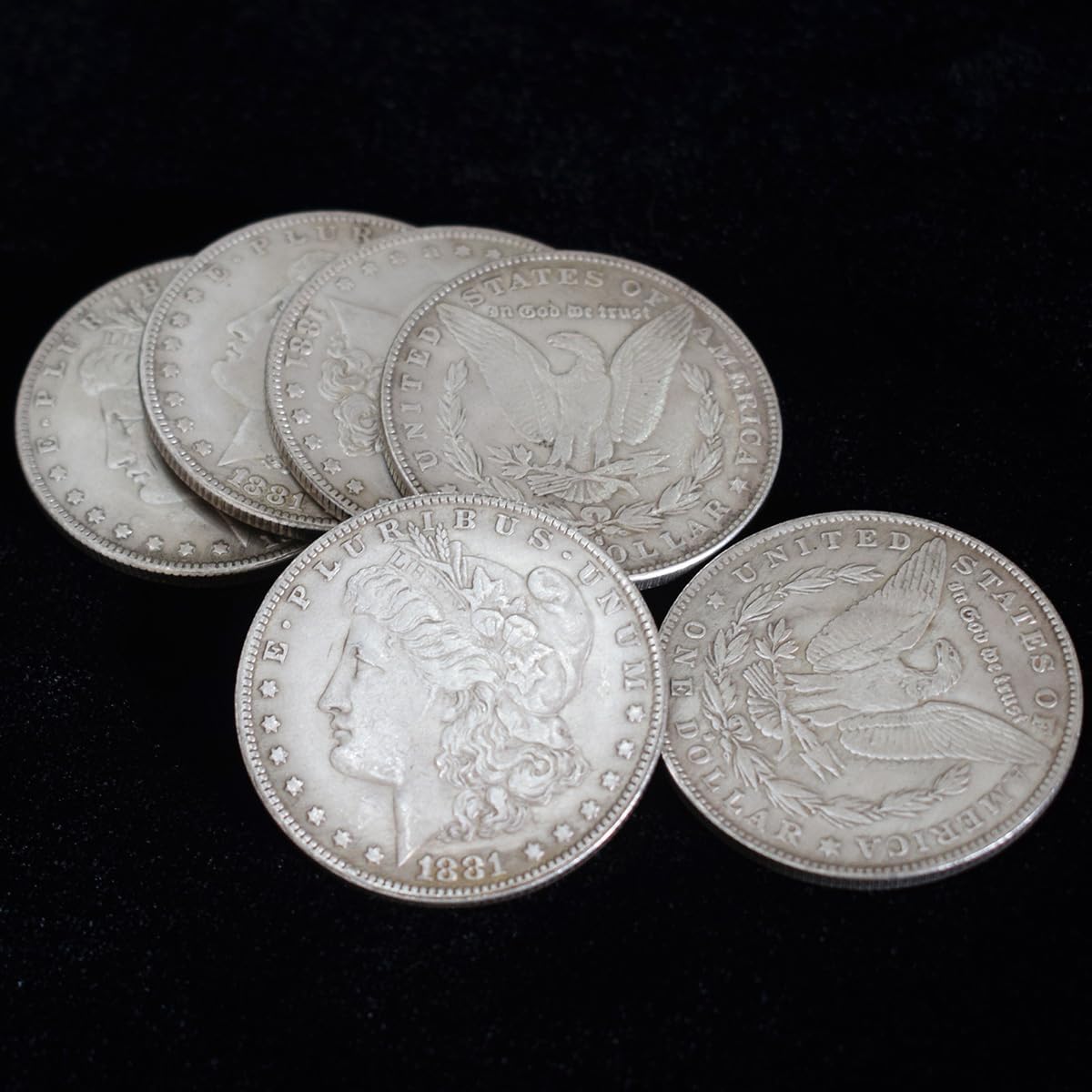 6 Pcs Morgan Dollar (3.8cm Dia) Magic Set Can Be Attracted by Magnets Magic Props Accessories Used in Appearing/Disappearing Coin Magic Performance