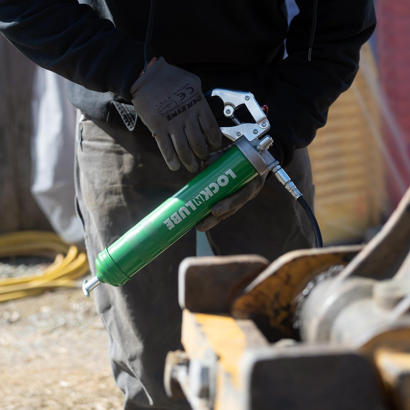LockNLube Heavy-Duty Pistol Grip Grease Gun. Includes our patented LockNLube® Grease Coupler (Locks On, Stays On, Won't Leak!) plus a high-quality 20" hose and in-line hose swivel - Image 2
