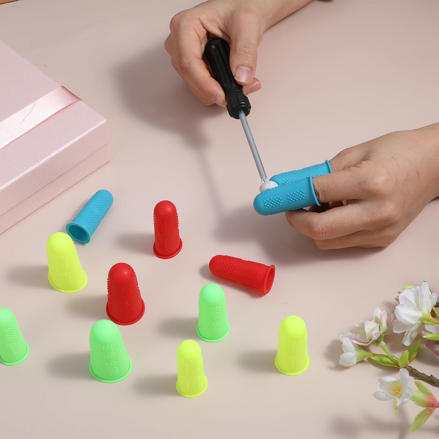 12 PCS Silicone Finger Protectors Covers, 3 Sizes Rubber Finger Tips Office Thumb Guard Sleeves Fingers Thimbles Cots for Hand Sewing Hot Glue Embroidery Cutting Ironing (Yellow Red Blue Green) - Image 6