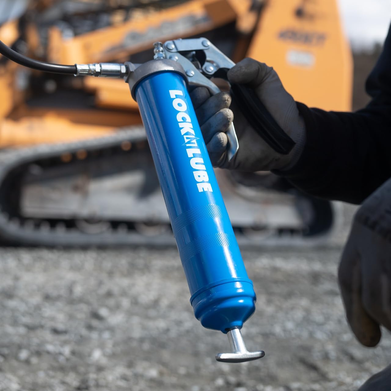 LockNLube Heavy-Duty Pistol Grip Grease Gun. Includes our patented LockNLube® Grease Coupler (Locks On, Stays On, Won't Leak!) plus a high-quality 20" hose and in-line hose swivel - Image 7