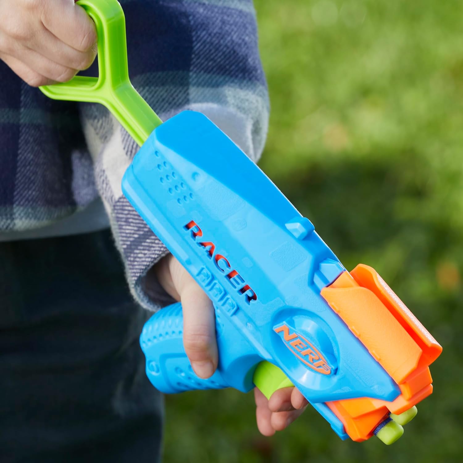 NERF Elite Junior Racer Easy Play Dart Blaster, 4 Nerf Elite Darts, Nerf Blaster Outdoor Toys, for Kids, Ages 6+ - Image 4