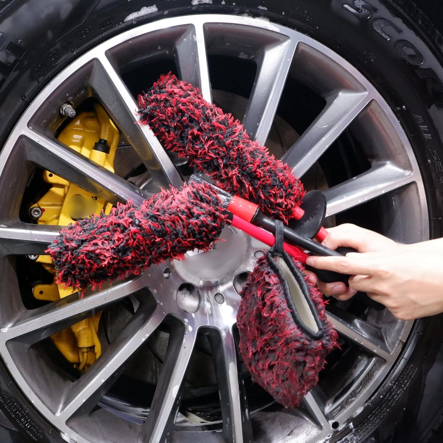 oesee Metal Free Microfiber Wheel Brush Kit- Microfiber Angled Wheel Brush, Long Handle Wheel Brush, Tire& Detailing Brush, Wheel Wash Mitt. Hands-On Wheel Detailing Kit for Daily Wheel Cleaning - Image 2