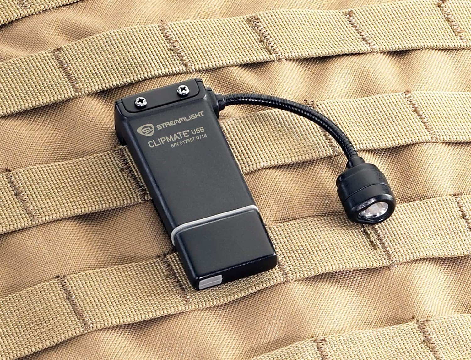 Streamlight 61126 ClipMate 70-Lumen 500-Candela Rechargeable Hands-Free Clip-On Light with White and Red LEDs and USB Wall Adapter, Black - Image 9
