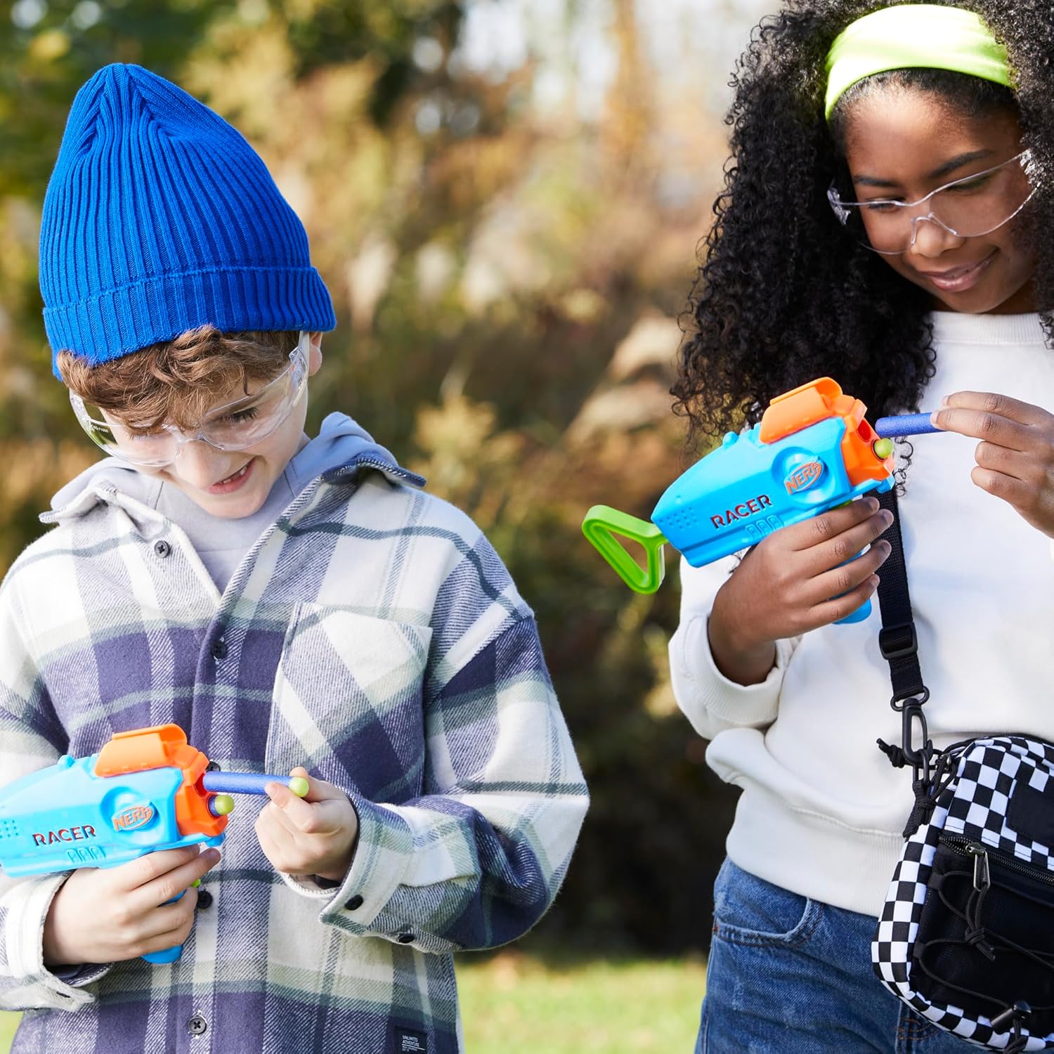 NERF Elite Junior Racer Easy Play Dart Blaster, 4 Nerf Elite Darts, Nerf Blaster Outdoor Toys, for Kids, Ages 6+ - Image 9