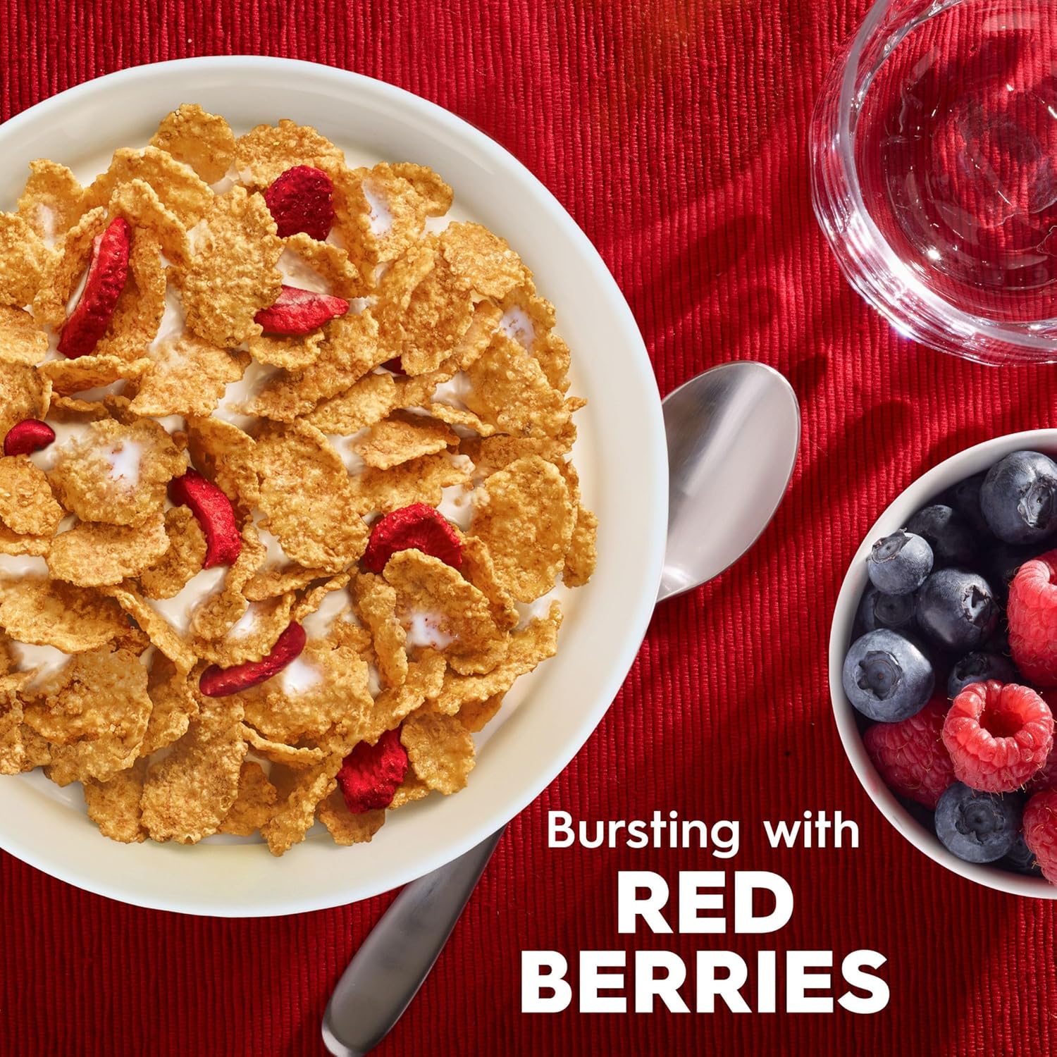 Kellogg's Special K Red Berries Breakfast Cereal, Good Source of Fiber, Giant Size, 19.2 oz - Image 3